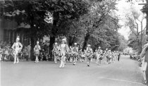 Apple Blossom Parade 1946 - majorettes etc